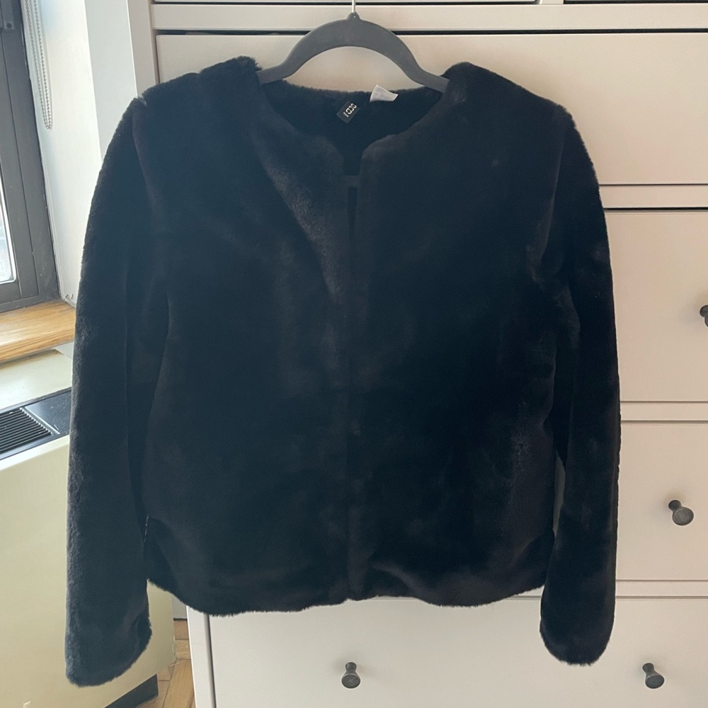H&M black faux fur coat size small
